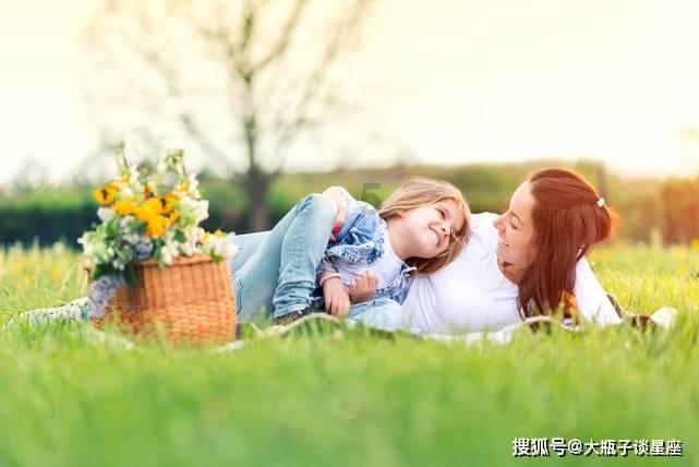 《养蜂人》网诈害命，王炸索命！杰森·斯坦森一路杀，一直爽！（免费资源）
